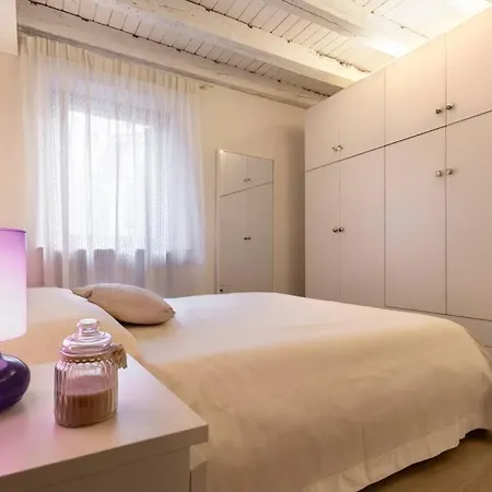 Torcolettosweethome@veronasheart * Verona